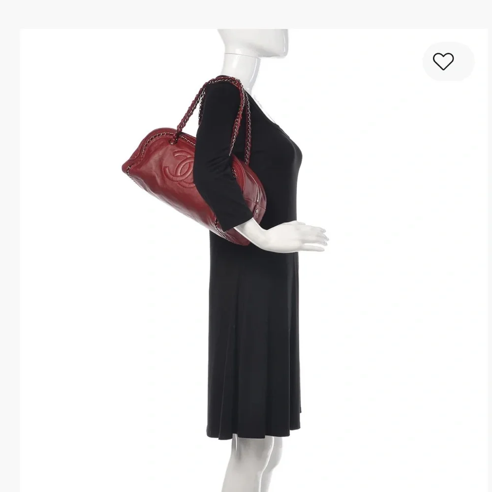 CHANEL Red Smooth Calfskin Bowler Shoulder Bag - Picture 12 of 12
